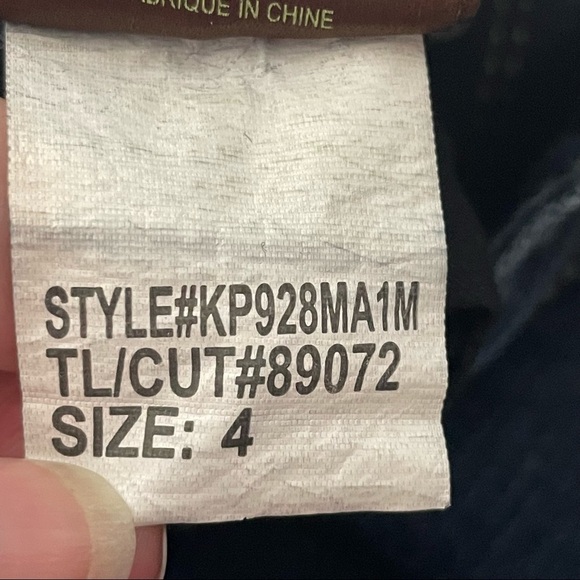 Kut from the Kloth Bootcut Jeans – Embroidered Button Pockets – Size 4 - Picture 10 of 14